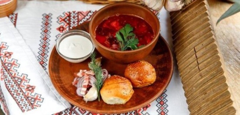 Борщ з пампушками <3